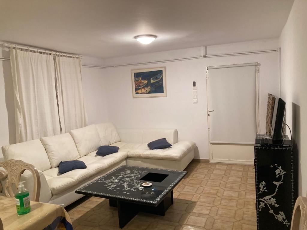 Lenia'S 1 Appartement Artemida  Buitenkant foto